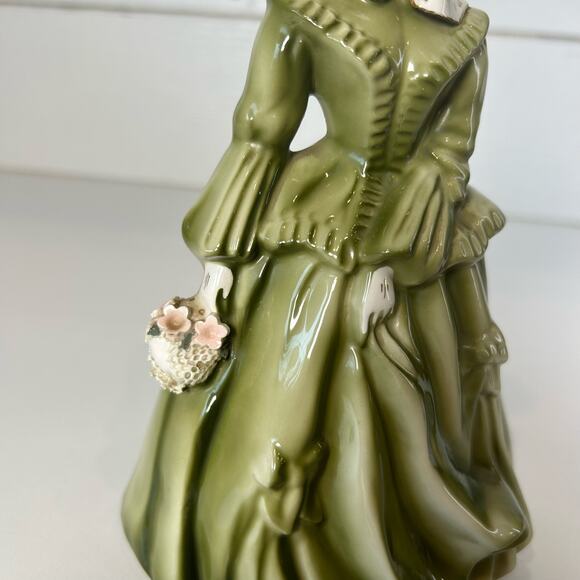 Vintage Florence Ceramics of Pasadena CA Semi Porcelain Sarah Figurine 7.5" tall - Picture 6 of 7